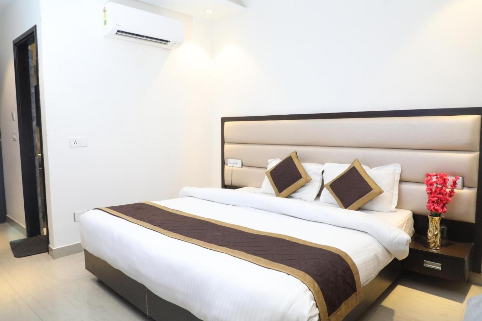 Hotel Avi Amritsar